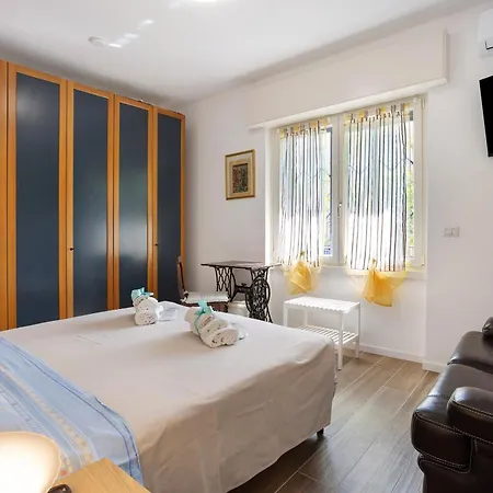 Casa Di Lucy E Max דירה *